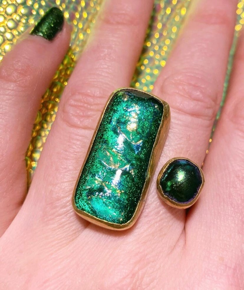 size 6 Ring - dichroic glass rings - chunky rings - green - iridescent jewelry