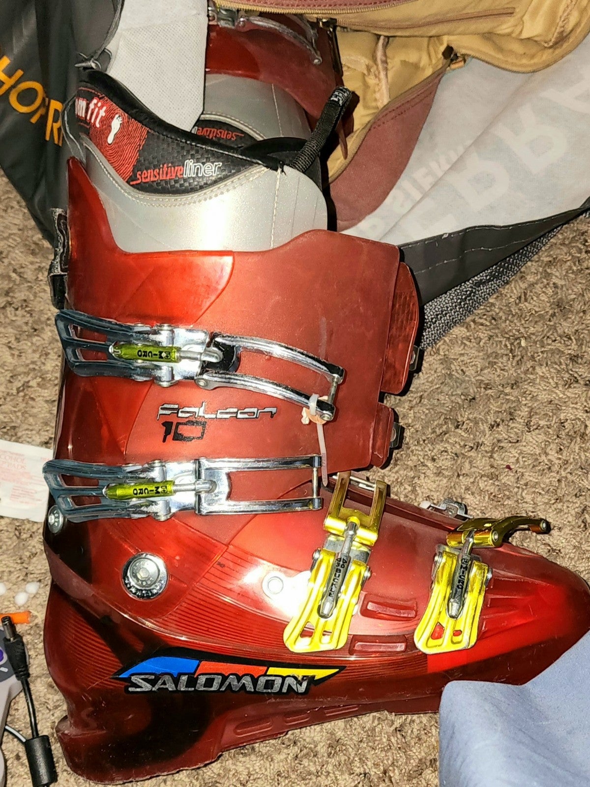 Salomen Falcon 10 custom ski boots