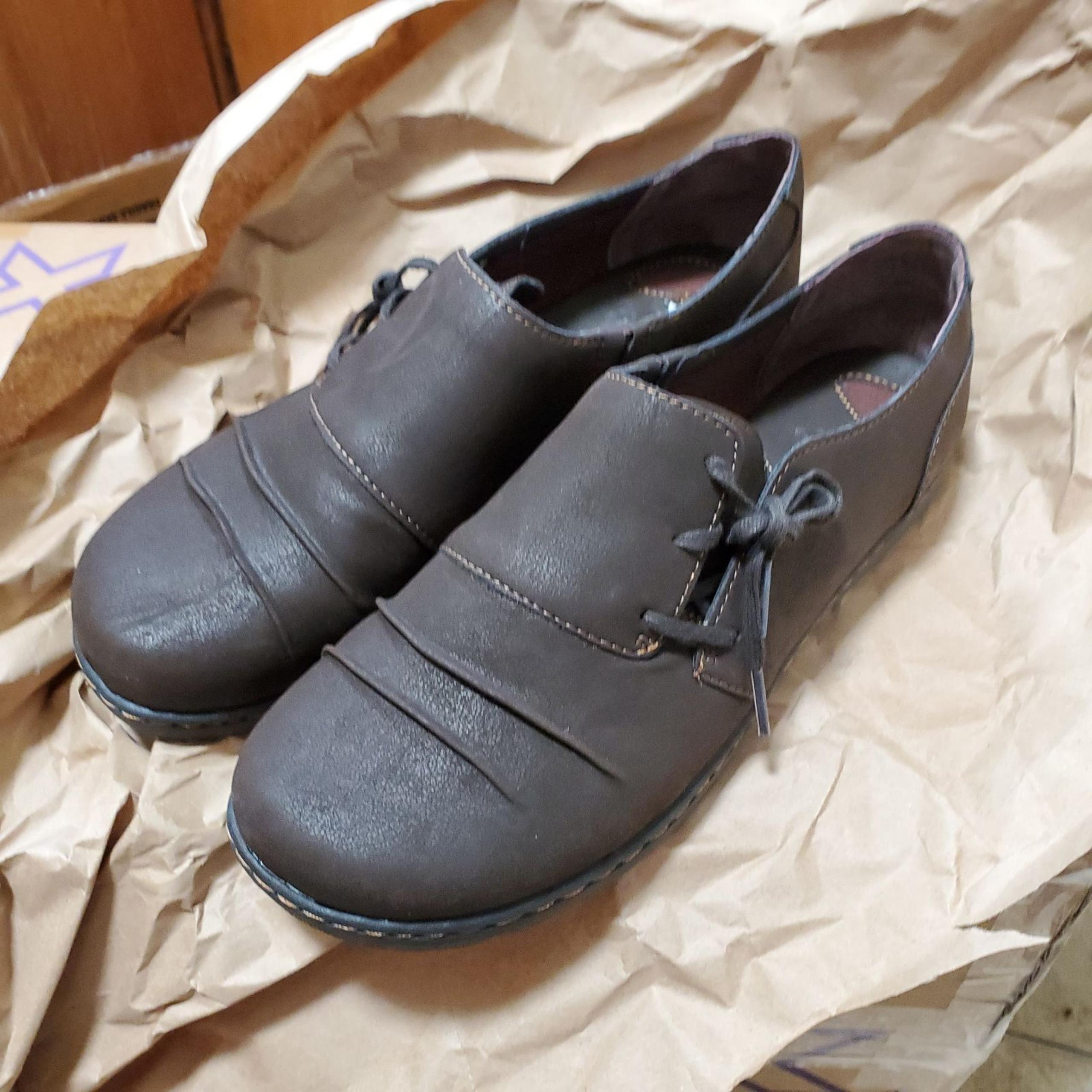 BOC Delaney Lace Up Shoes 10