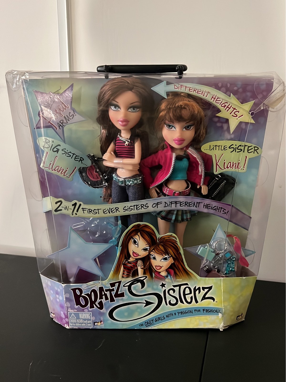 Bratz Sistez 2 and 1 Lilani and Kiani doll set. (Rare)