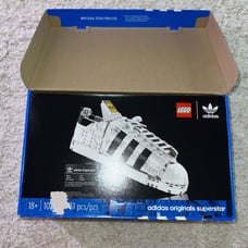 USED - LEGO Adidas Originals Superstar shoe (10282) shoe box and sneaker