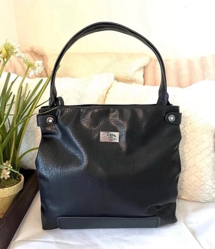 Cameleon Lynx Conceal Carry Tote Bag Black Vegan Leather CCW Compartment