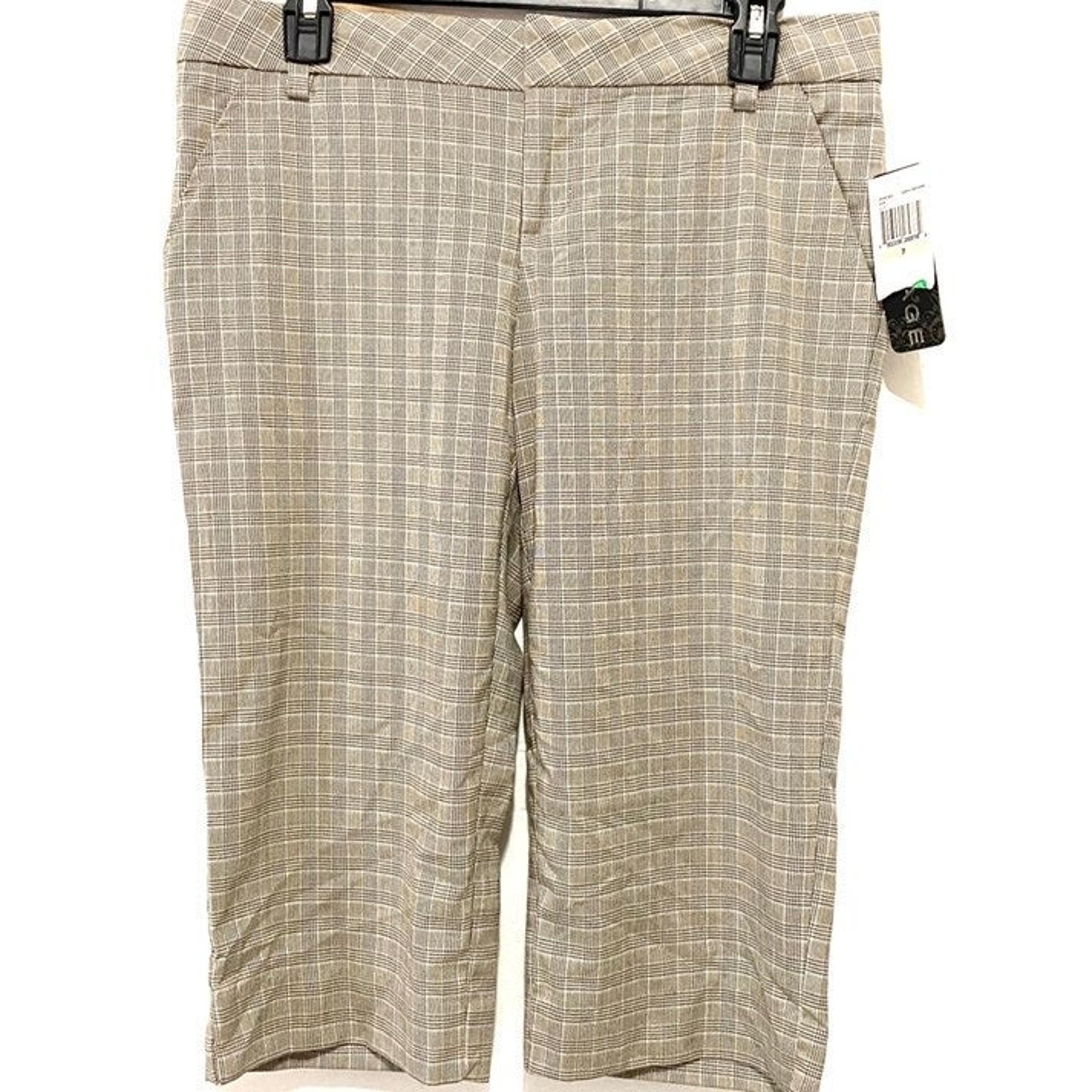 Rampage Dark Brown Capris