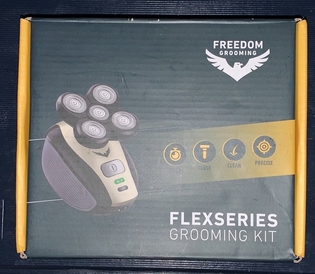 Freedom Grooming Kit with an extra Blade Refill and a Bottle of Pre Shave Oil!