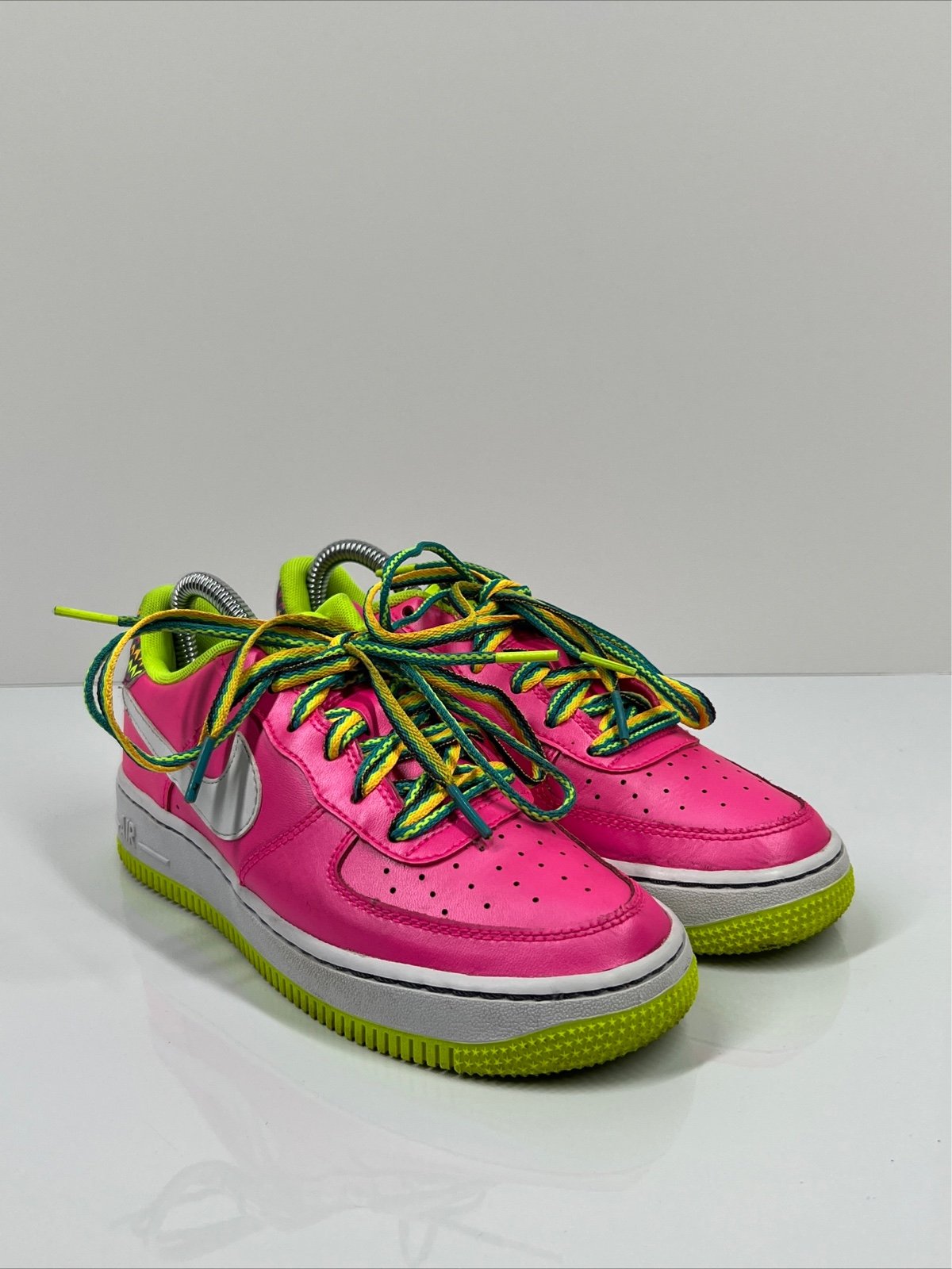 Nike Air Force 1 Low Pink Blast White Volt Grade School Youth CW5761 600 Sz 4Y.