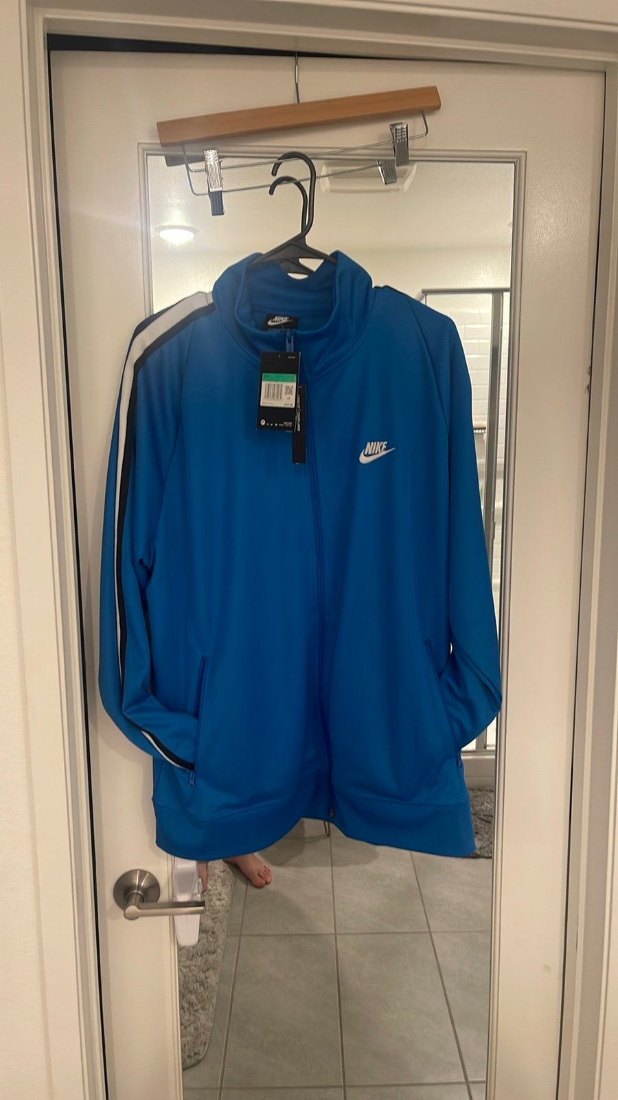 Nike zip up