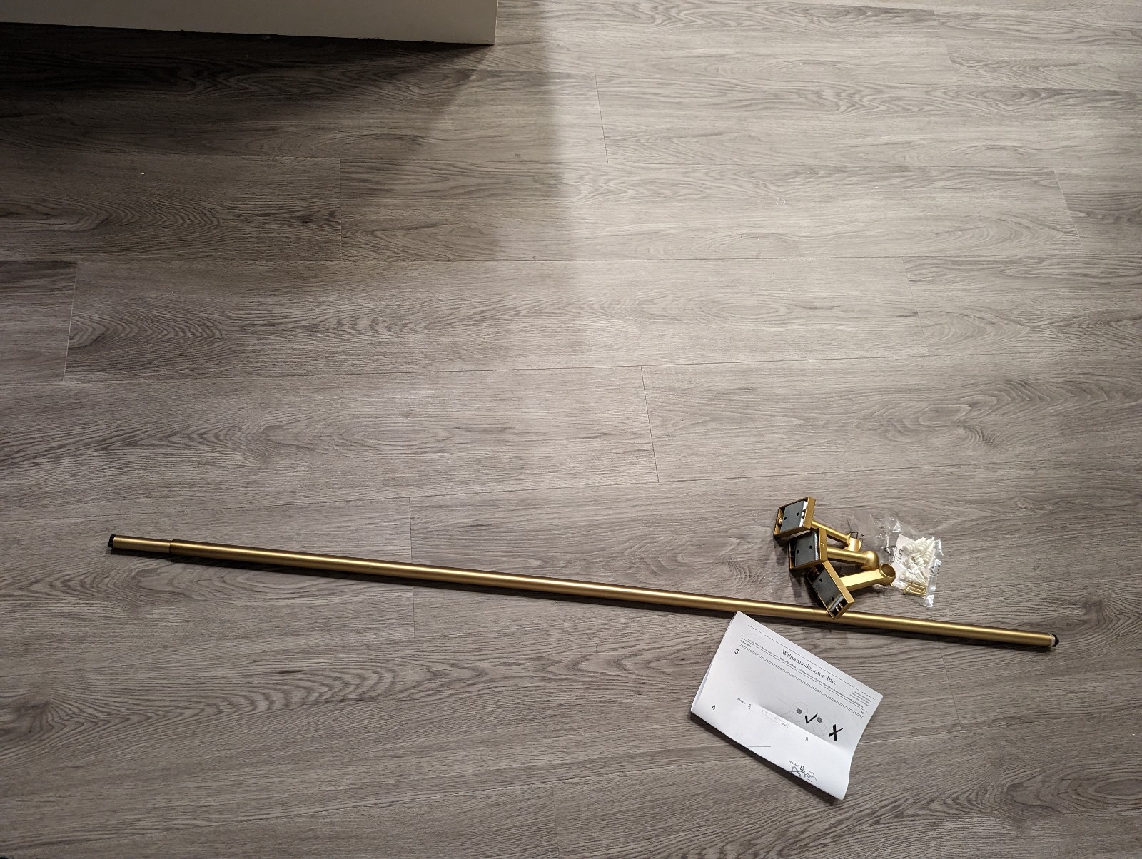 Williams Sonoma gold curtain rod 44-88