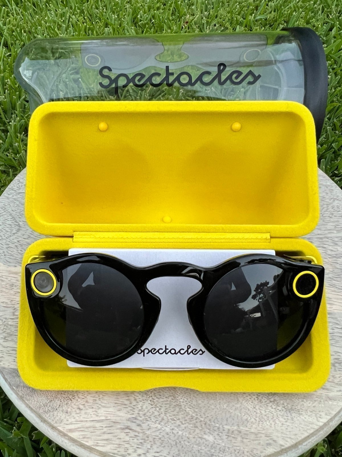 SNAPCHAT SPECTACLES **NIB** IN SEALED CASE