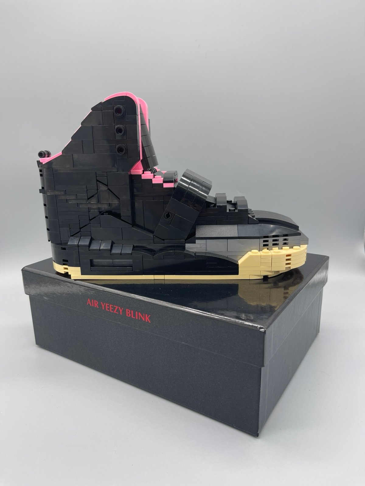 Nike Air Yeezy ‘Blink’ Kick Brick Set