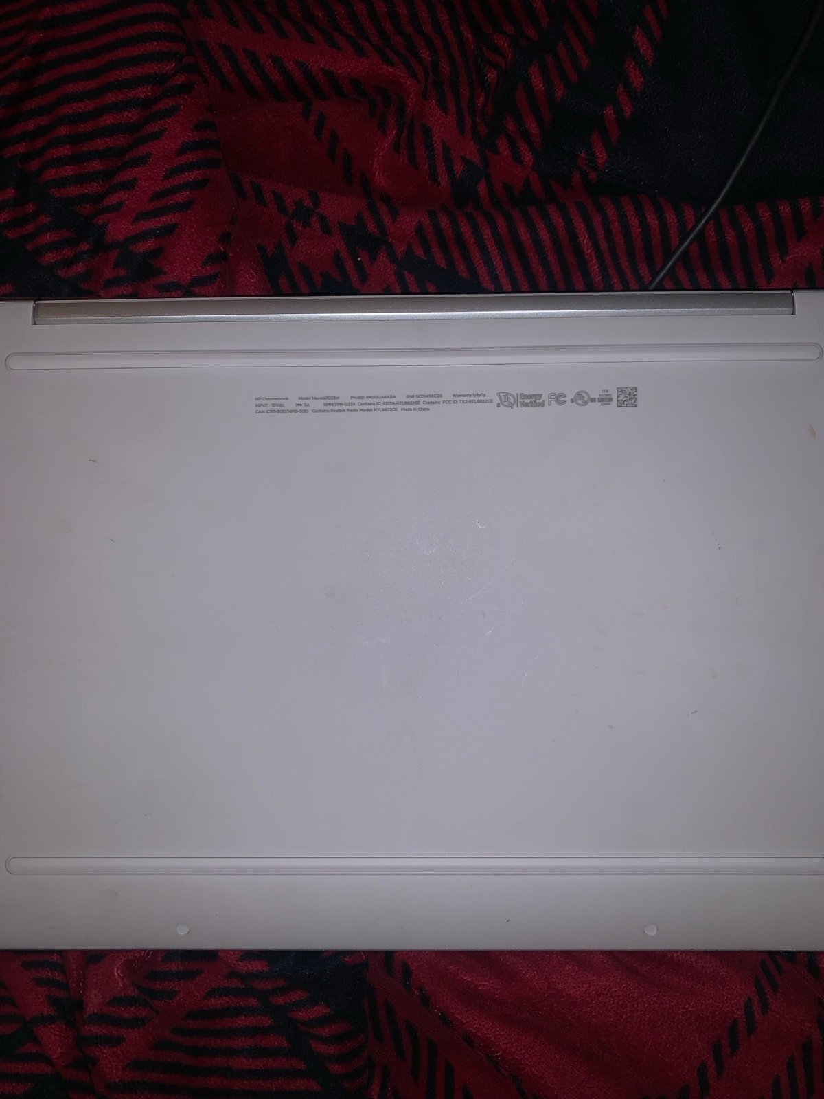 HP Chromebook white