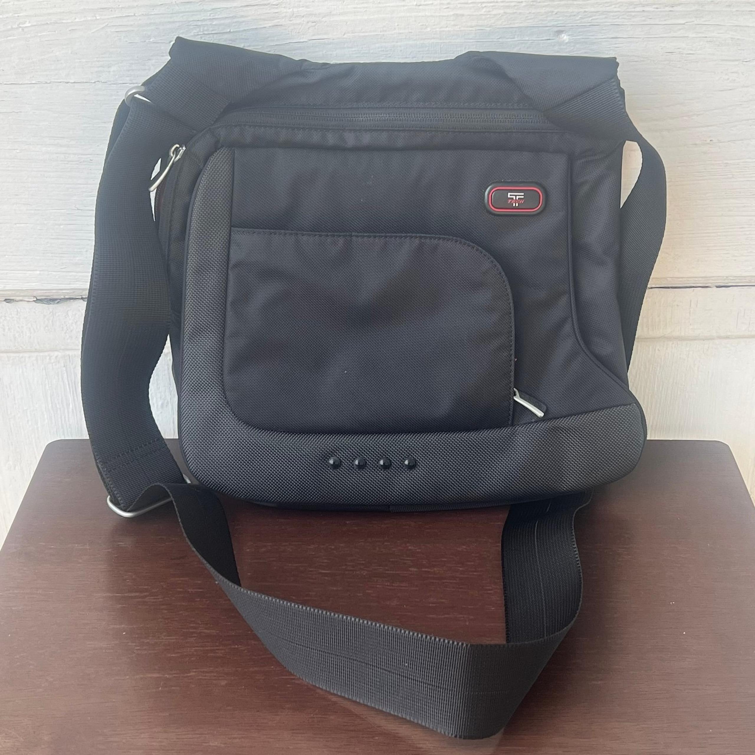 Black T-Tech Ballistic Nylon Messenger Crossbody Bag 5132-D - Tumi