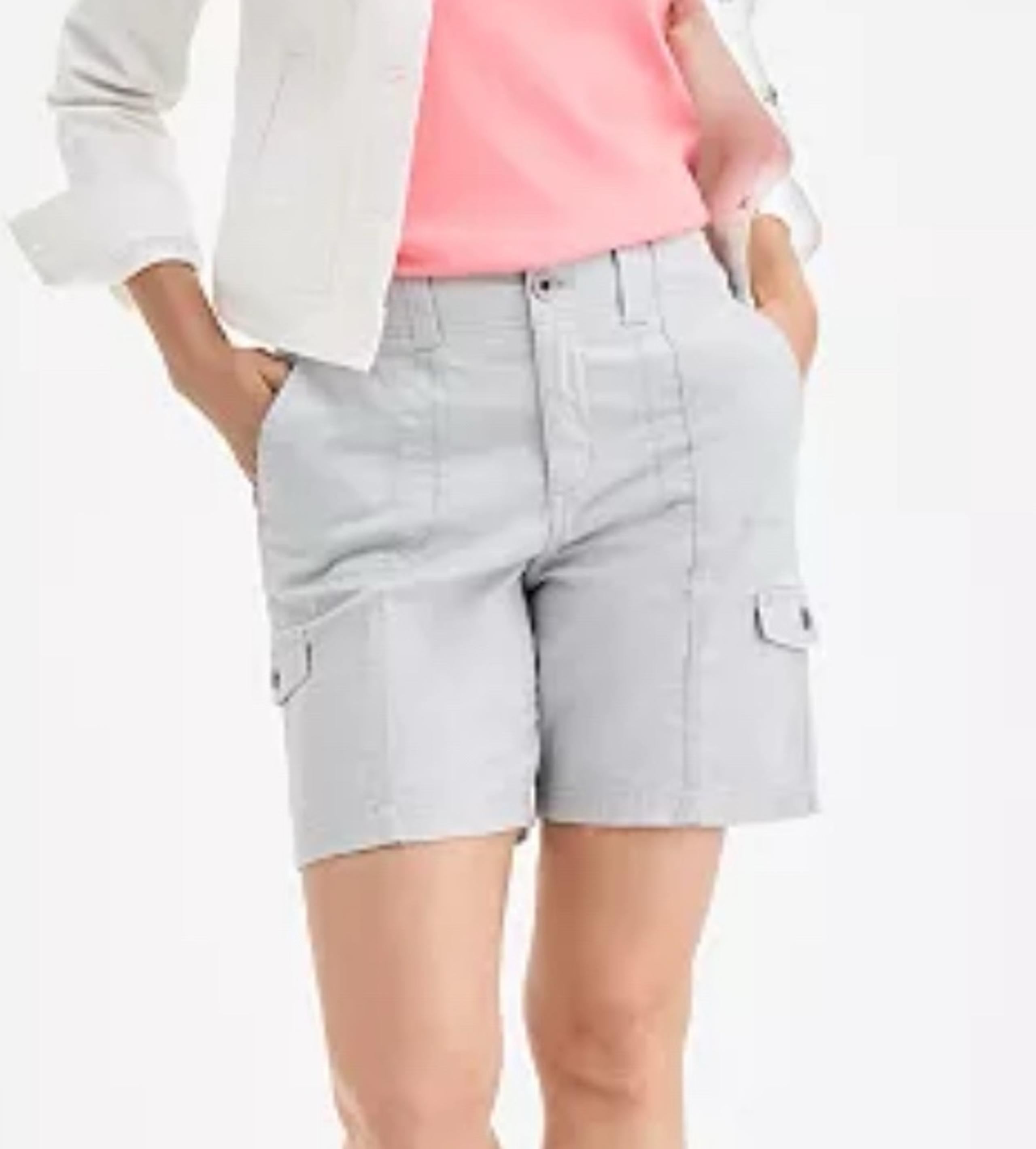 STYLE & CO CARGO SHORTS IN MISTY HARBOR (Size 18W). NWT