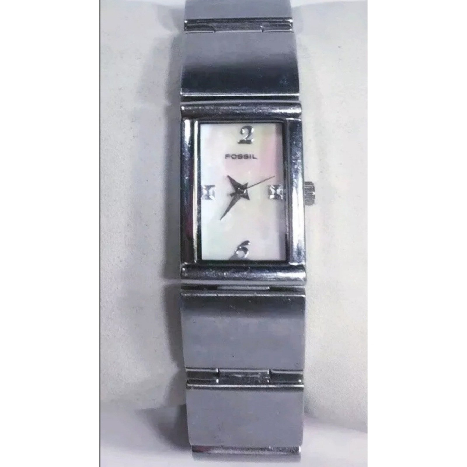 Vintage Silver Fossil F2 Women’s Mother of Pearl Watch