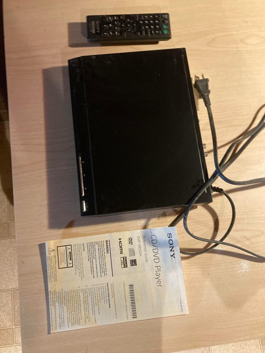 Sony DVP-SR510H DVD Player (Upscaling) HDMI and Composite w/Remote SN/4455766