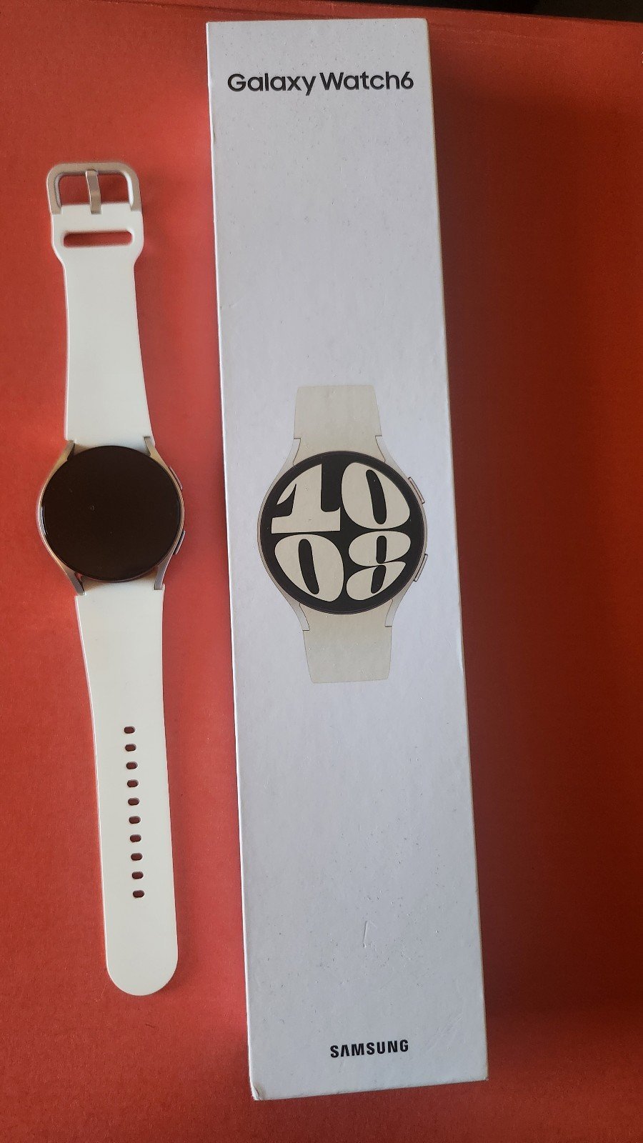 Samsung Galaxy Watch6 40mm BT in Cream