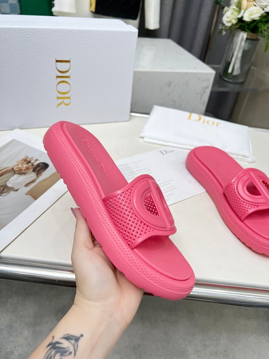sandal
