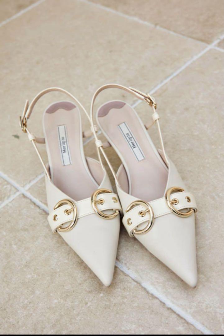 上品 Her lip to Buckle-Belted Slingback Pumps 靴