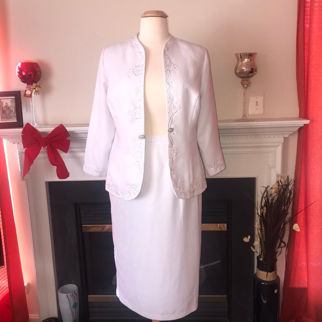Maxie Klein White 2 Piece Suit