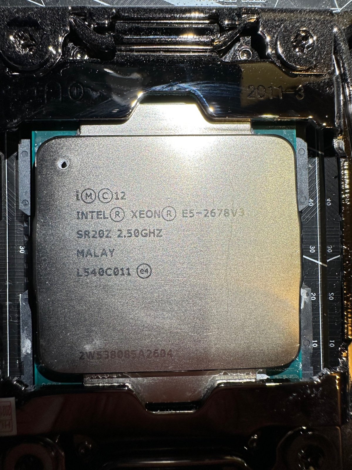 Intel Xeon E5 2678 V3 CPU