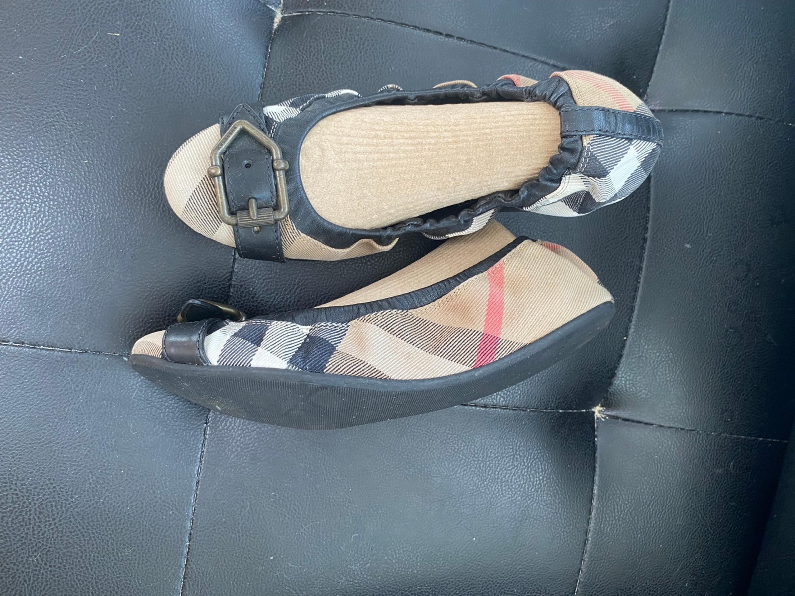 Burberry Nova Check Canvas Leather Buckle Scrunch Ballet Flats 37 1/2