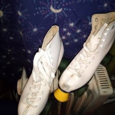 skates
