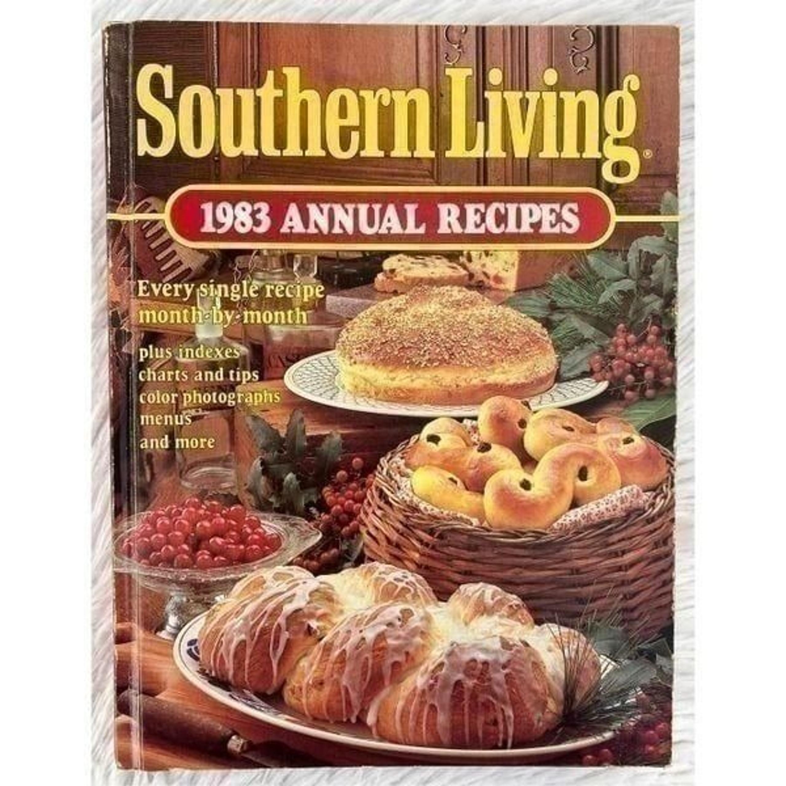 Vintage Southern Living 1983 Annual Recipes Hardcover Cookbook