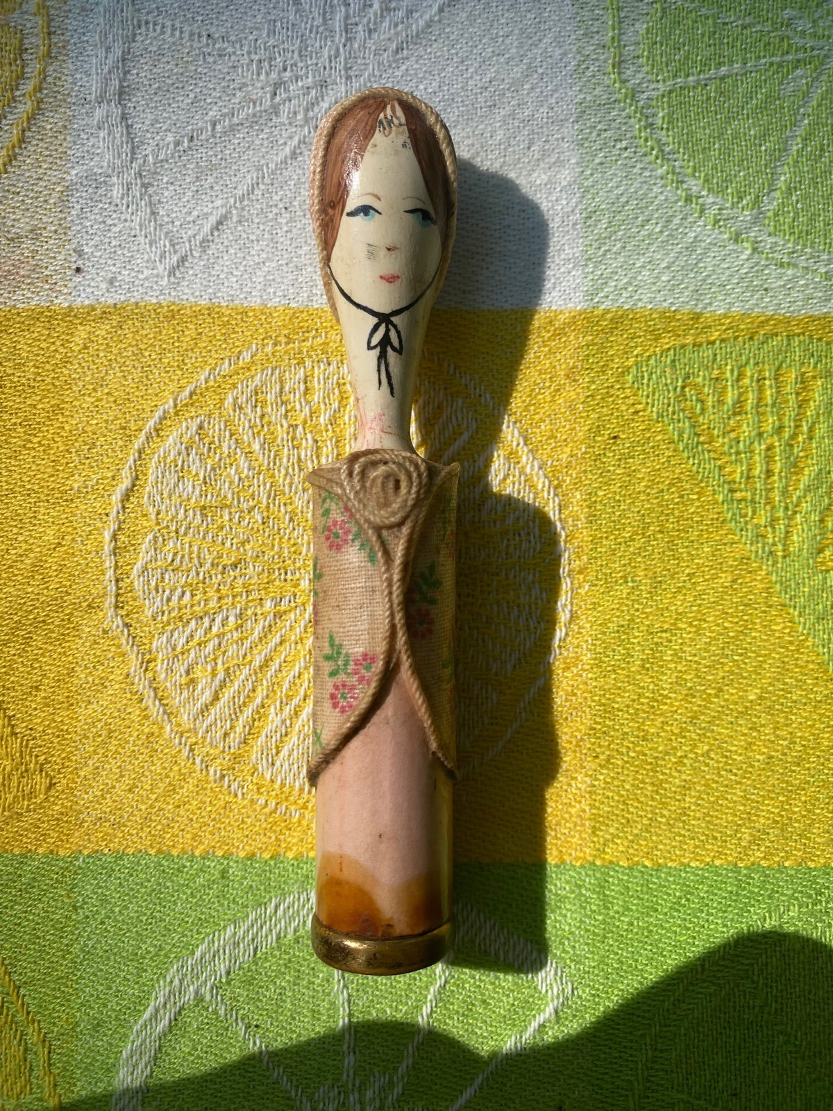 Vintage Lipstick holder