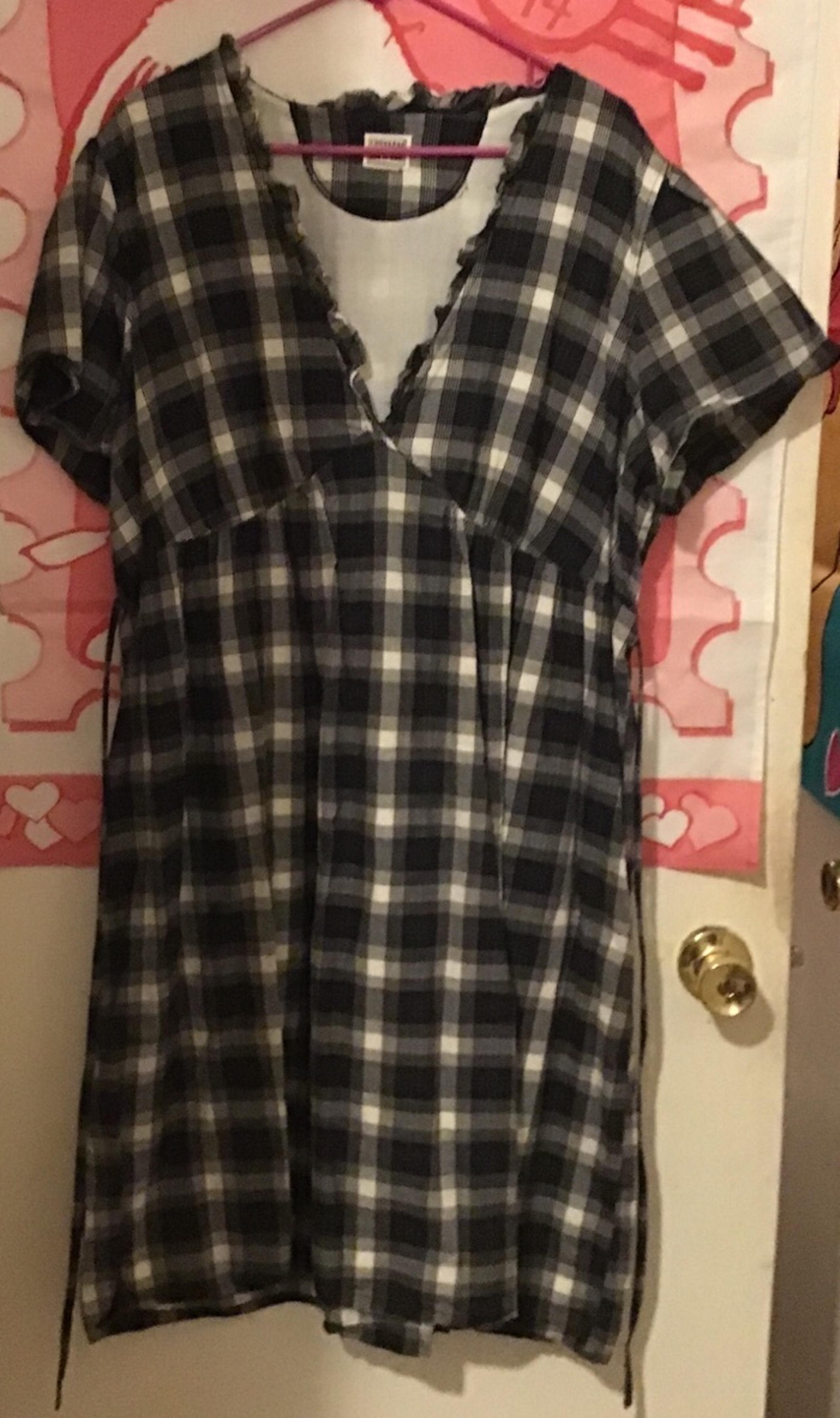 Converse one star plaid dress size 2
