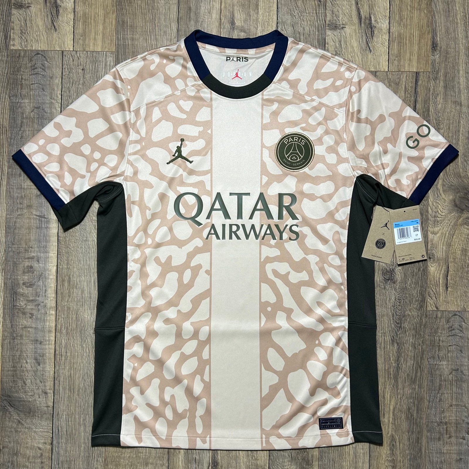 Paris Saint Germain PSG Jordan Fourth Kit Soccer Jersey Men’s Medium NWT 95