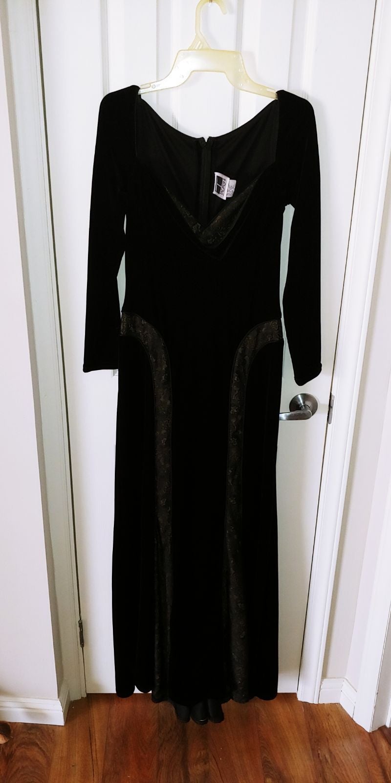 Tadashi Shoji Black Maxi Dresses | Mercari Tadashi Shoji Black Maxi Dresses | Mercari