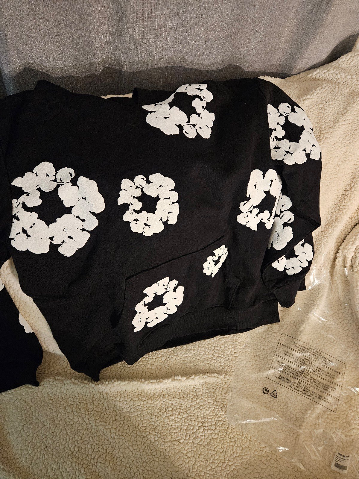Denim tears hoodie size xl in black