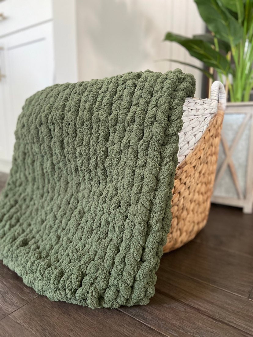 Chunky knit blanket