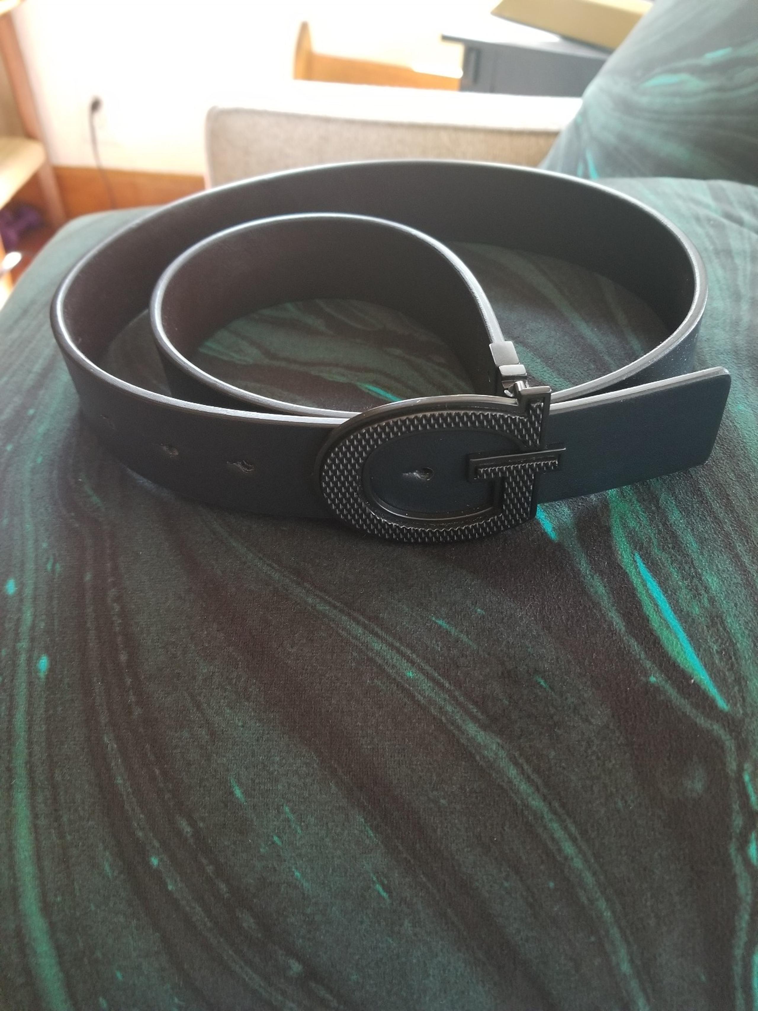 GUESS Men's Designer (G) Belt