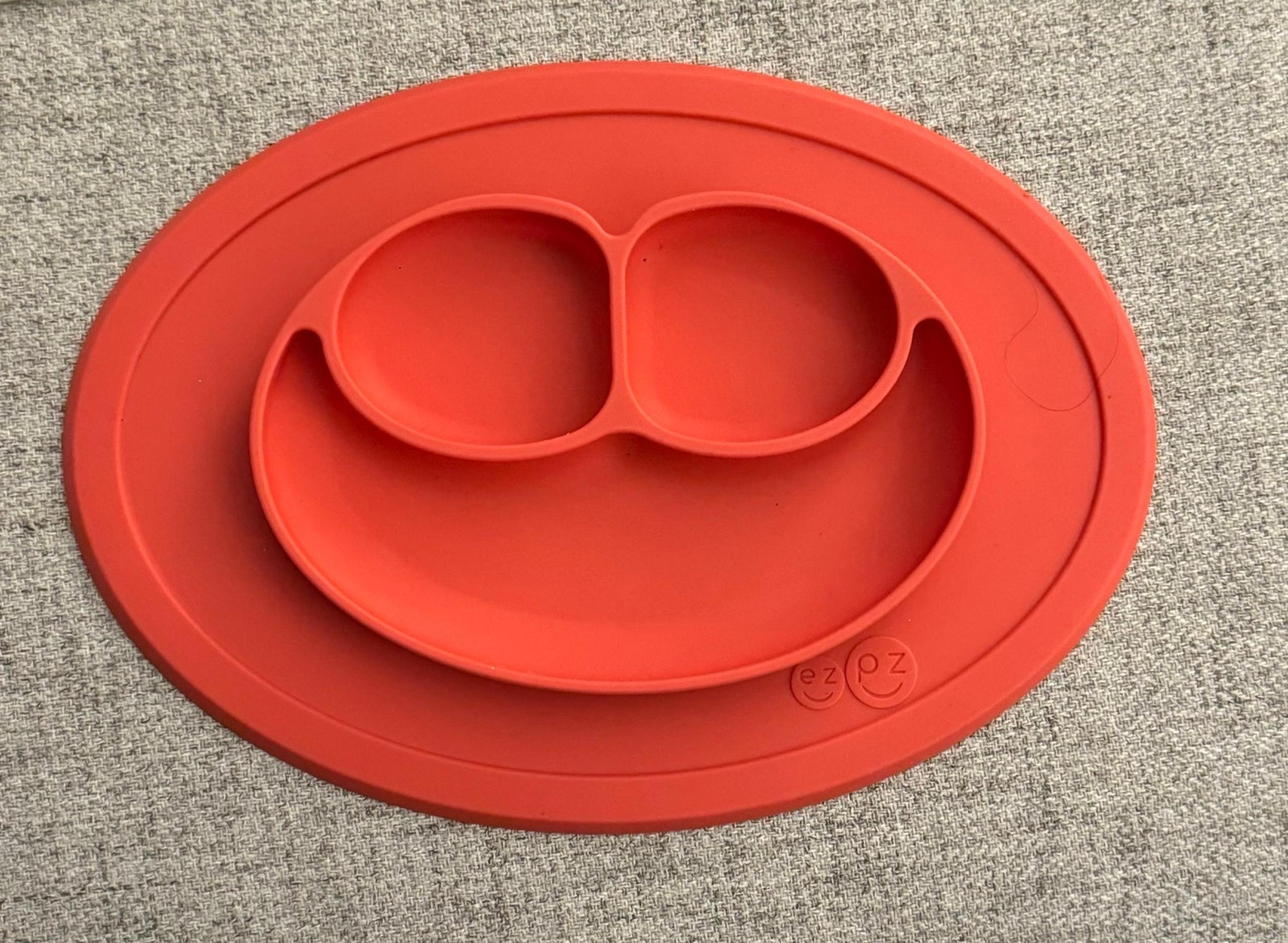 EZPZ Mini silicon food Mat