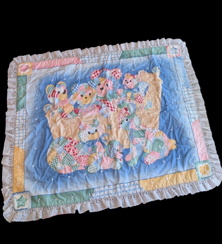 Vintage Patchwork Teddy Bears Animal Baby Blanket Retro 3ft x 3.5ft Lace Trim