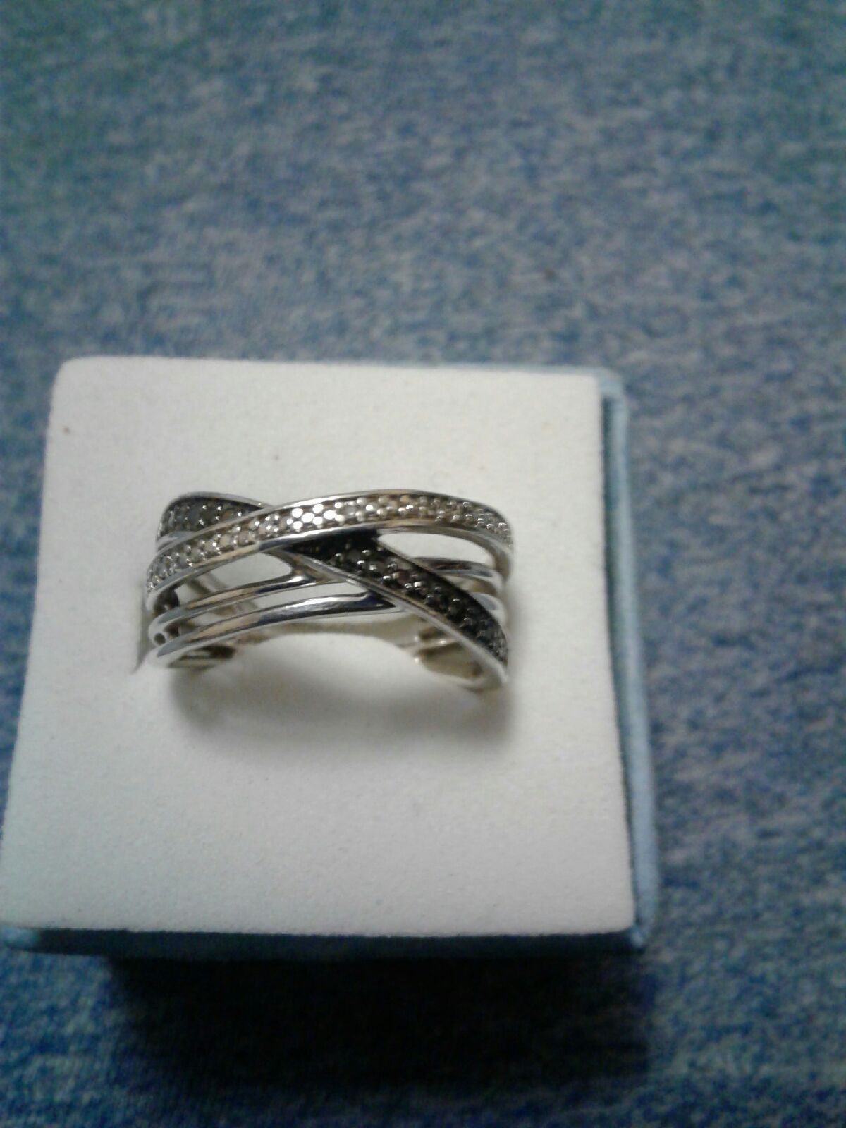 925 . Black & White Diamond Promise Ring