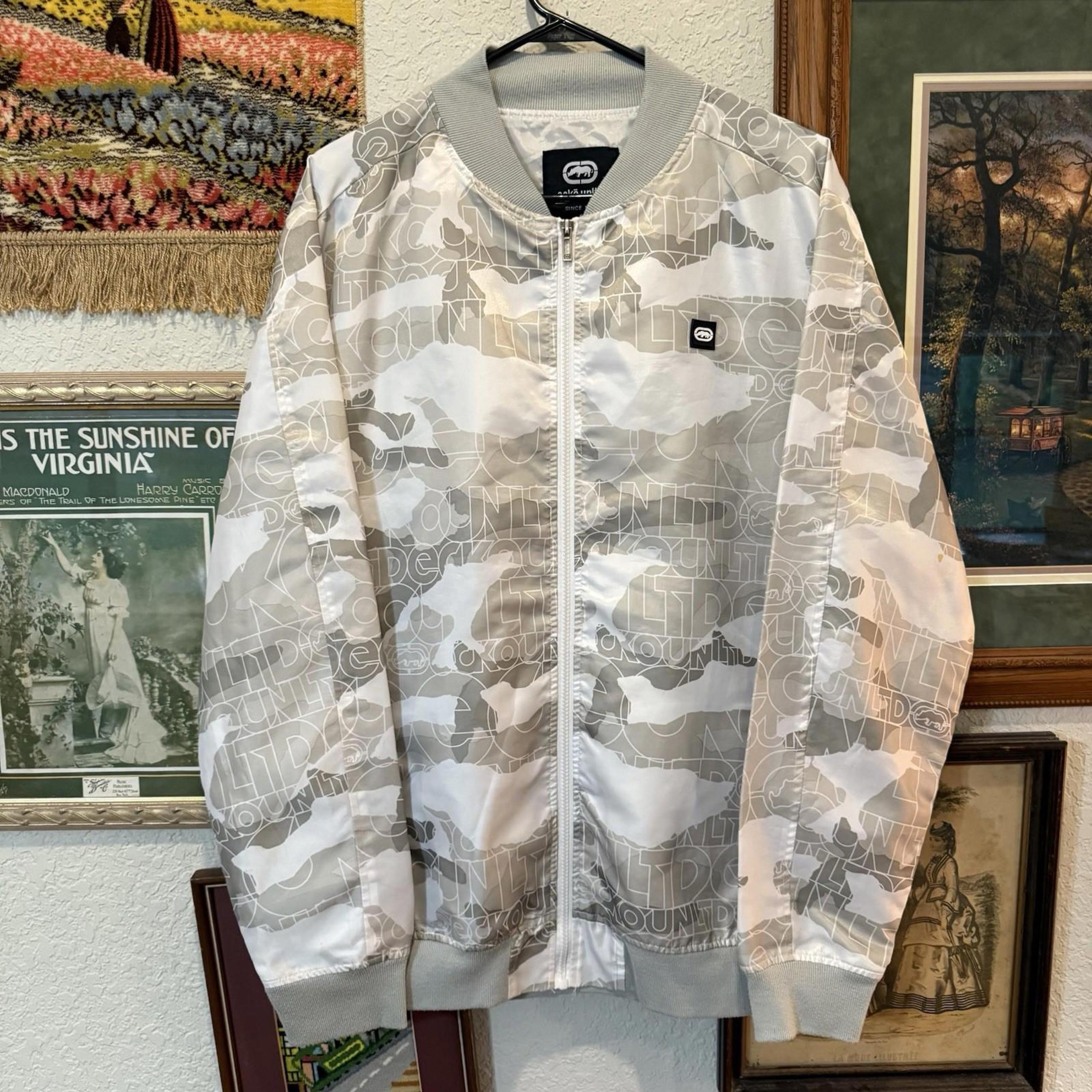 NWOT Ecko Unltd Mens Camo BLUE White/Grey Designer Jacket Size Large