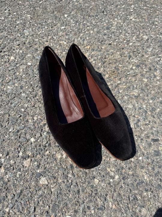 Rachel Comey Size 9 Velvet Black Shoes/ Heels – Great Condition, Stylish, Classi