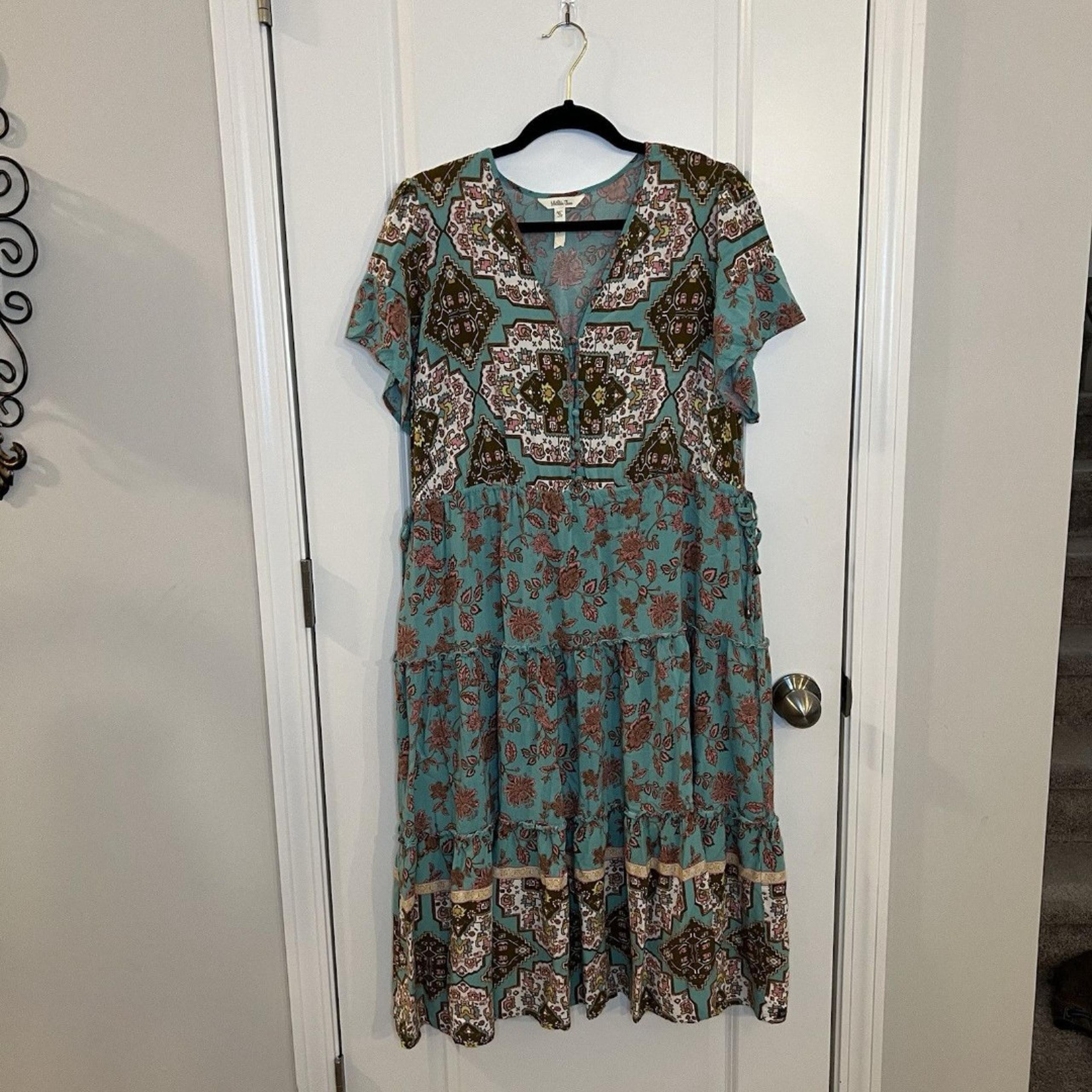 Matilda Jane Women’s Midi Dress Medium
