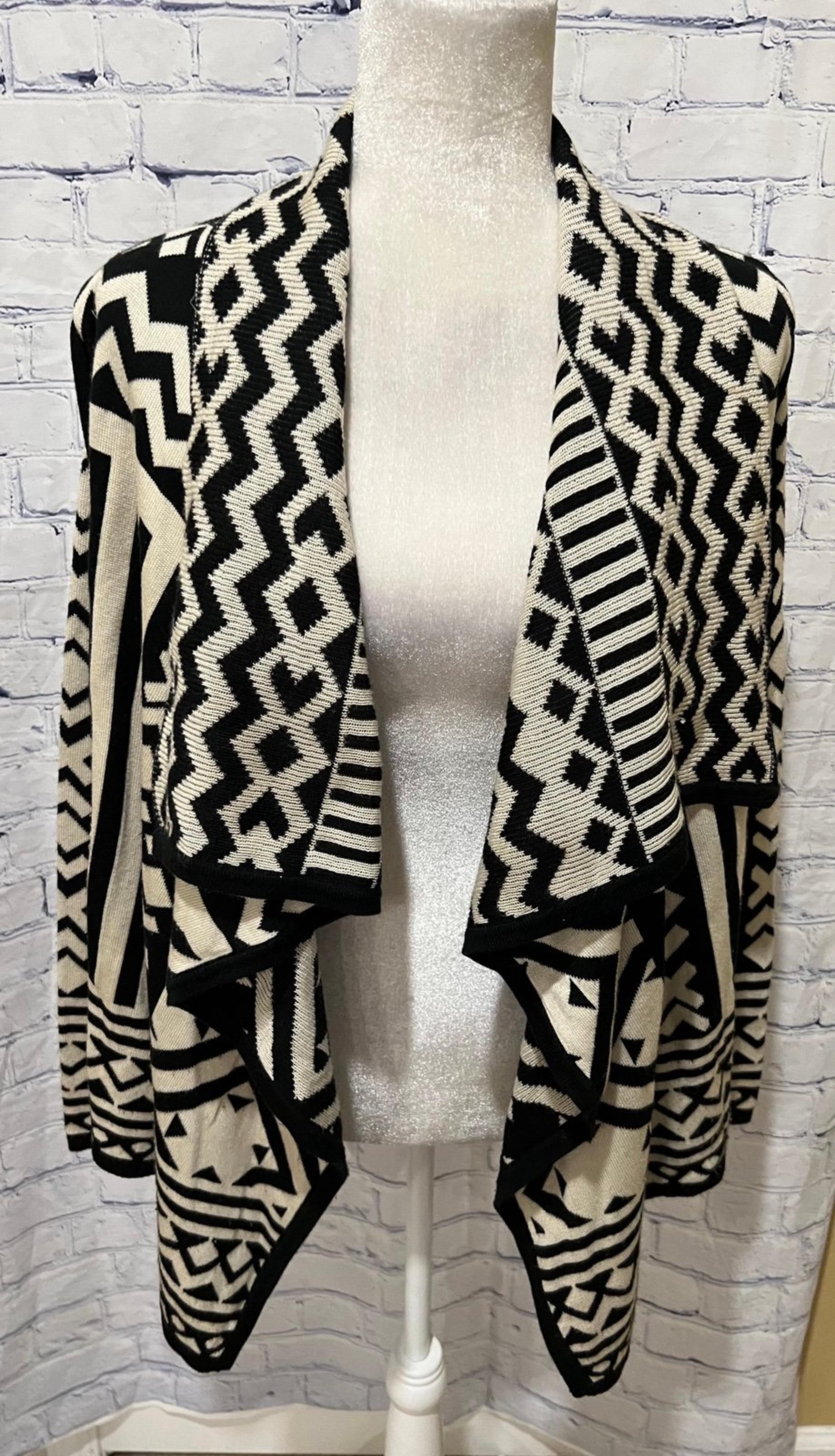 Staring at Stars Urban Outfitters Women’s Aztec Open Front Cardigan Sweater S