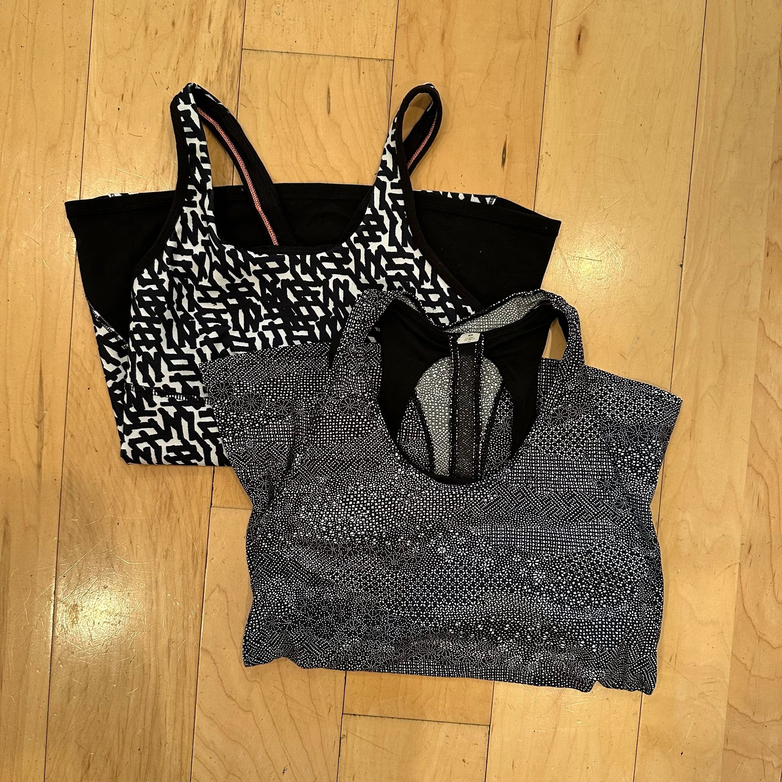lululemon tank top bundle