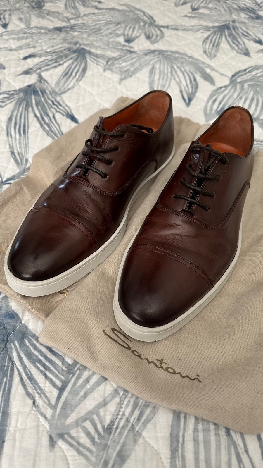 SANTONI Bund Cap Toe Oxford Sneaker, EXCELLENT condition. Brown, white sole Sz 8