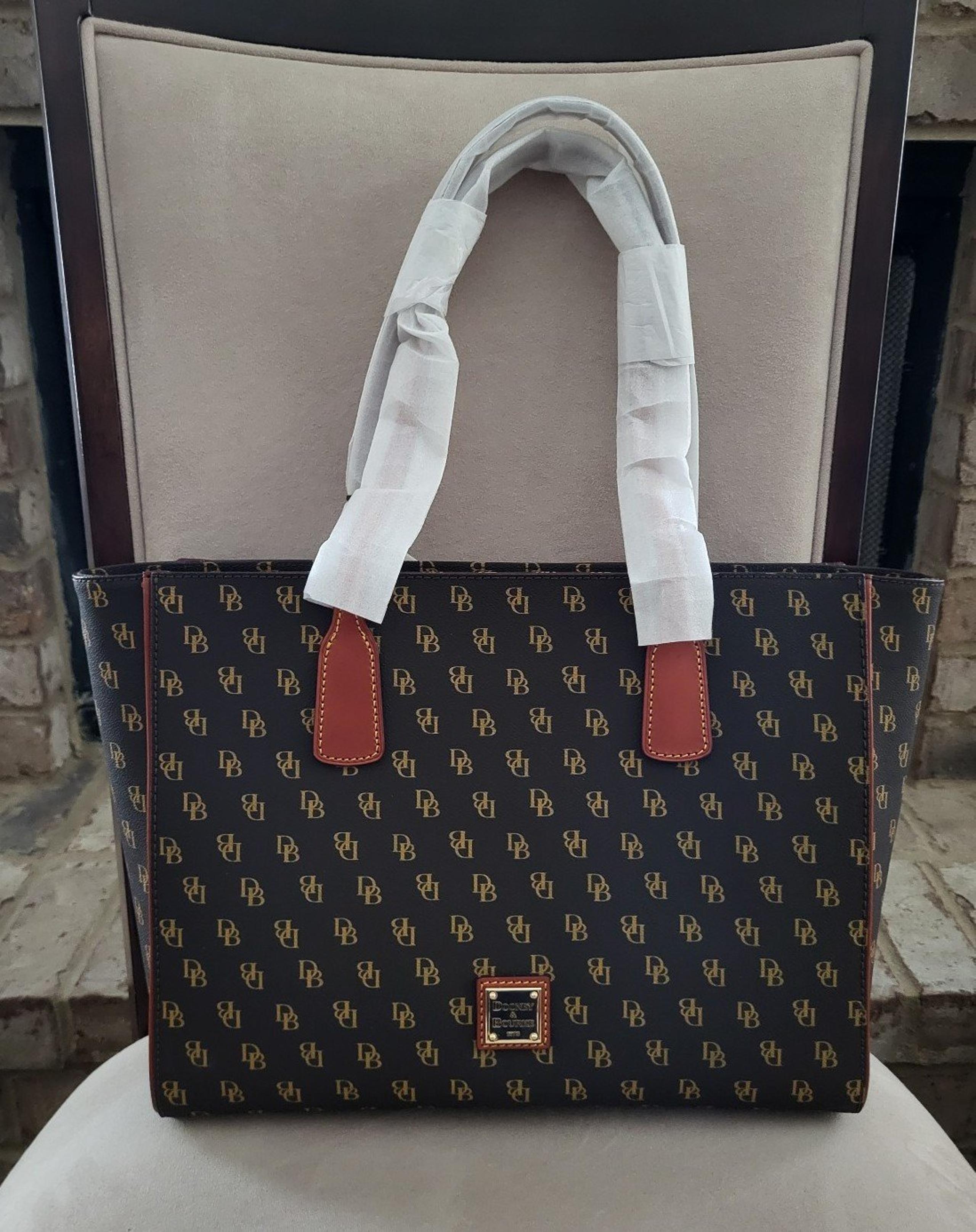 Dooney & Bourke Top Zip Ashton