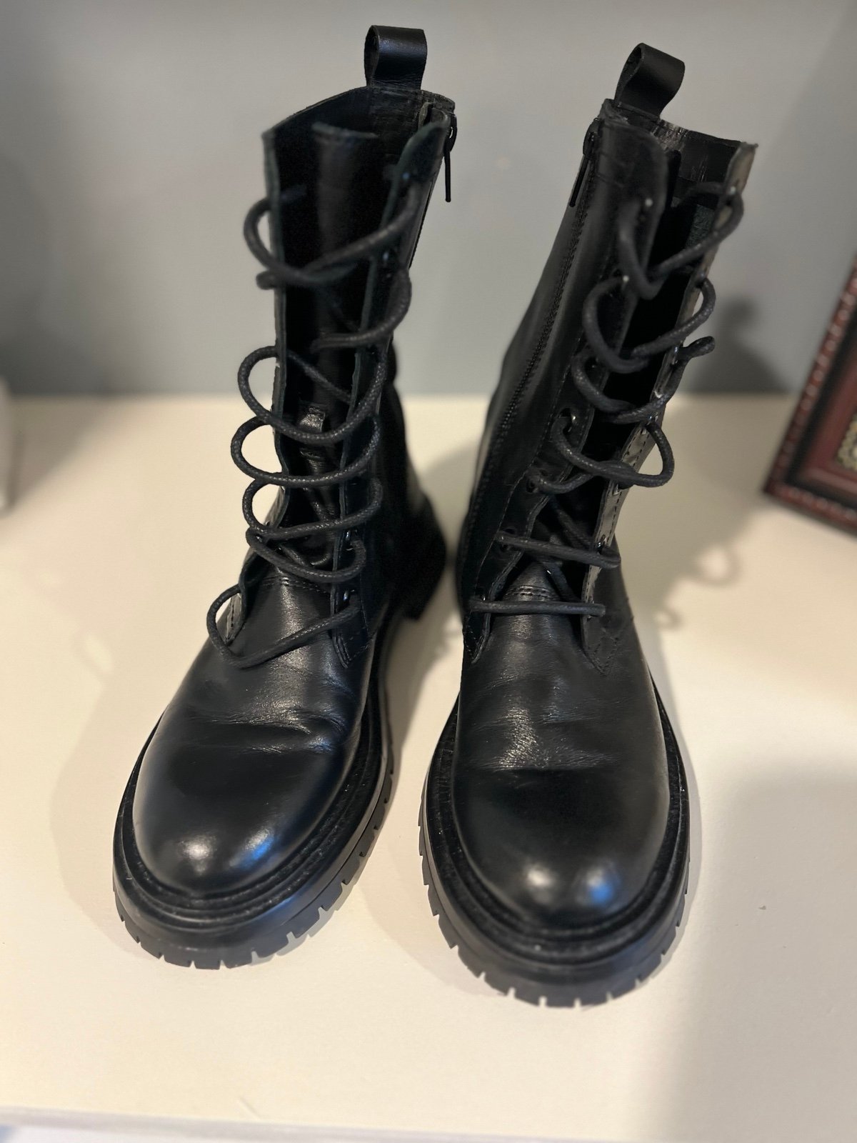 Zara girls boots size 4