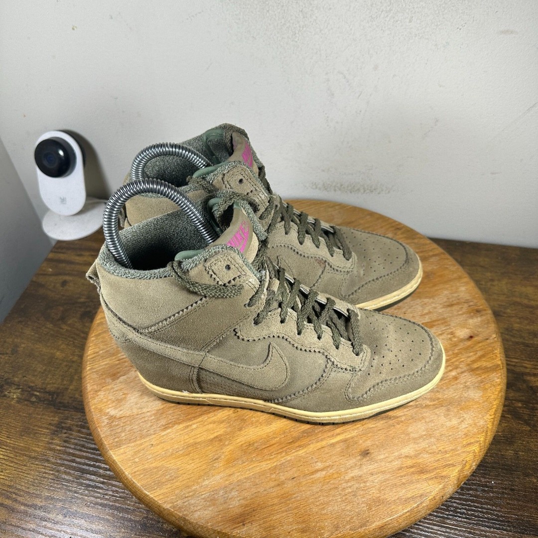 Nike Dunk Sky Hi Olive Green Hidden Wedge Women's Size 8 Shoe 528899-200
