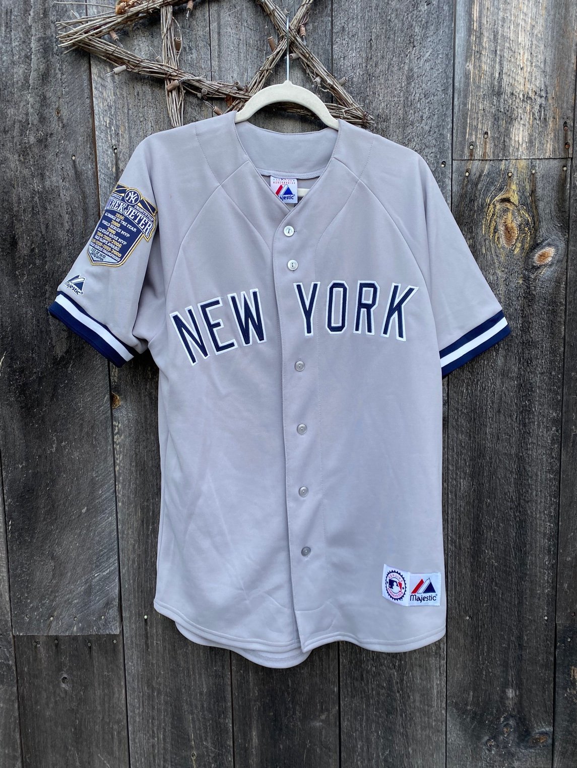 Derek Jeter Yankees jersey