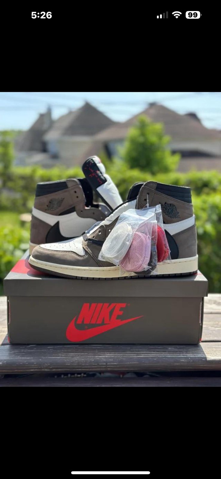 Travis Scott Jordan 1 High Mocha