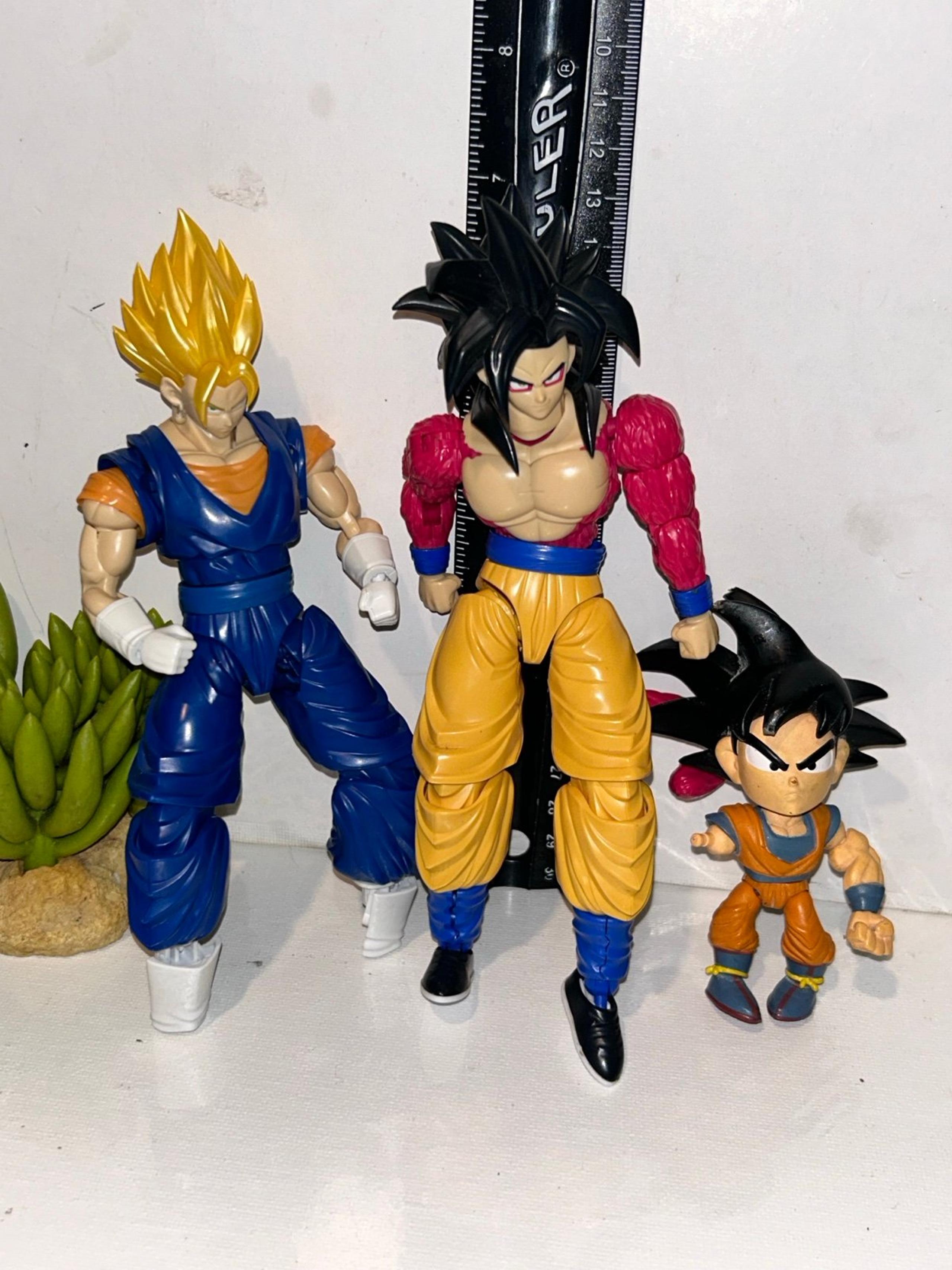 Dragon Ball Lot. Incomplete figures
