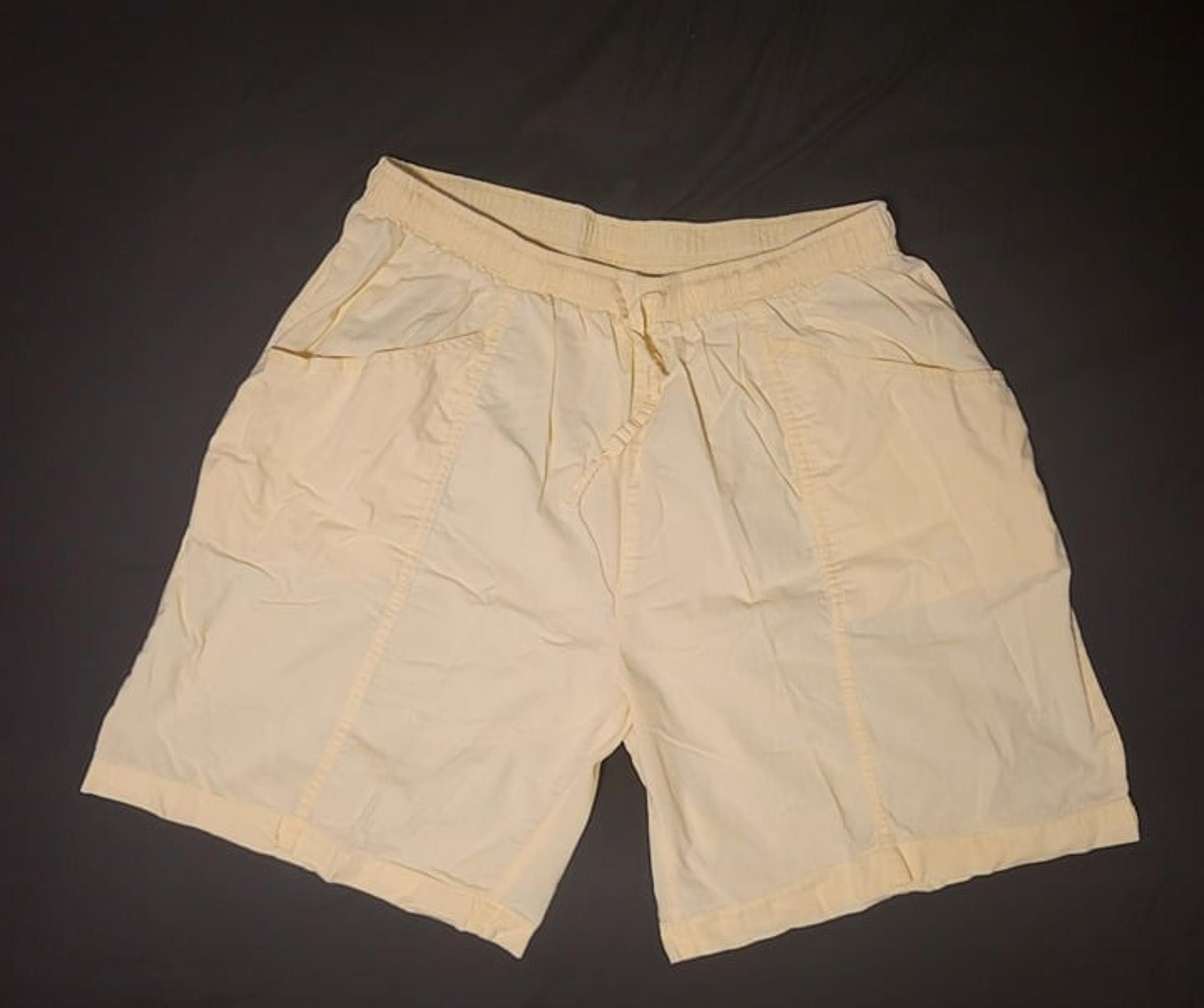 Only Necessities Vintage Yellow Drawstring Shorts 20W