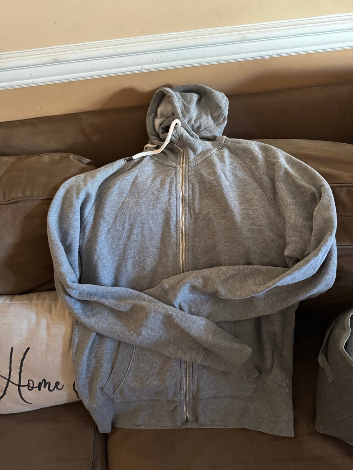 Hoodie/ jackets